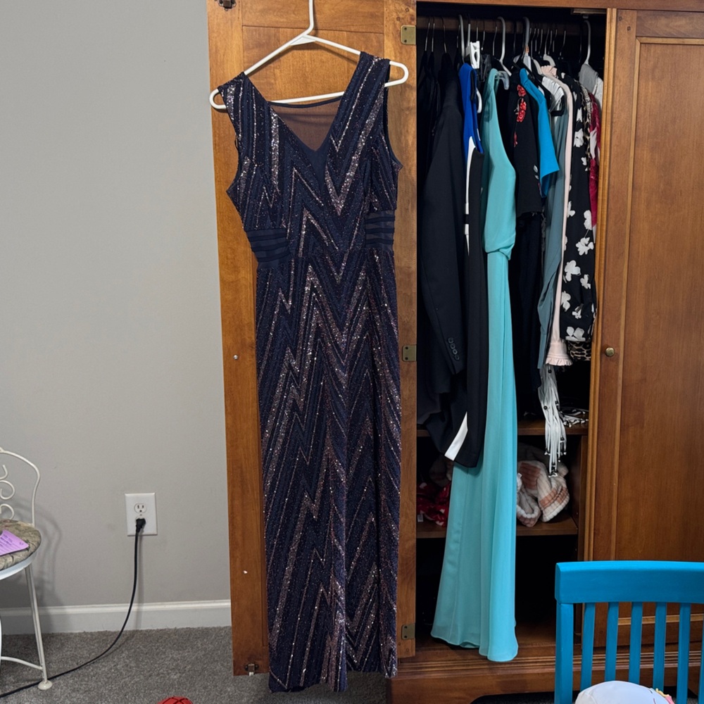 Chic Asymmetrical Navy and Gold Evening Dress